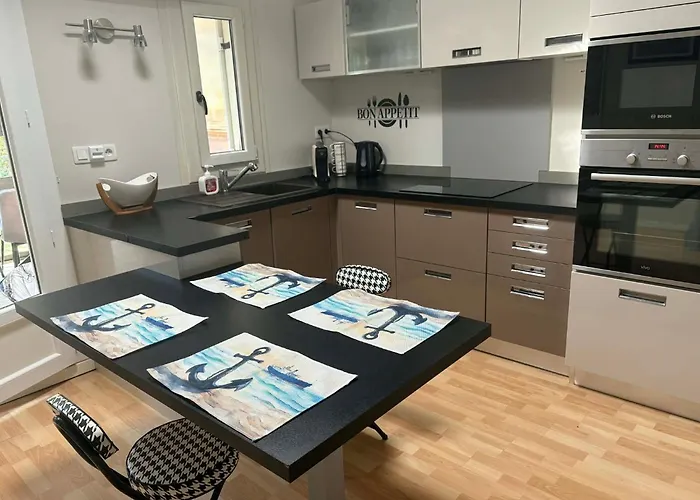 Holiday home Pavillon Bord De Gruisan